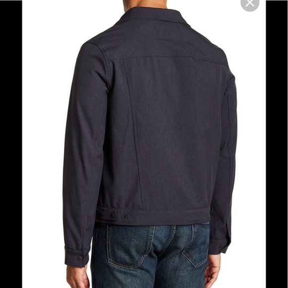 Levi’s Softshell Classic Trucker Jacket - Picture 2 of 6